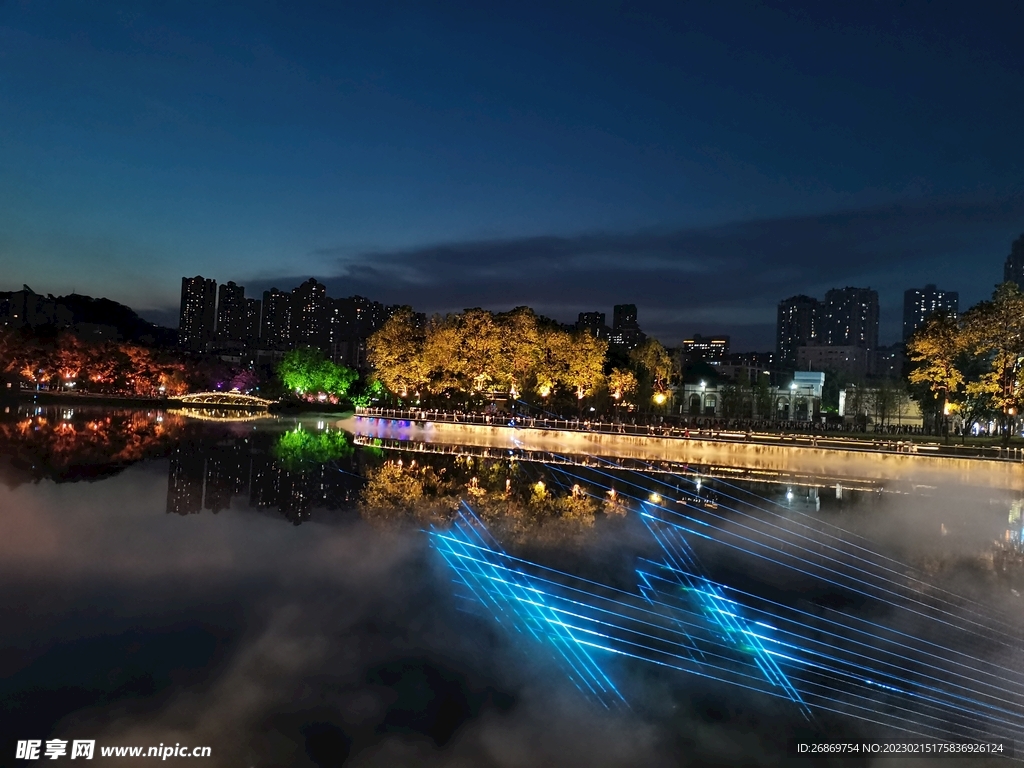 新声公园光影赏析城市夜景画面